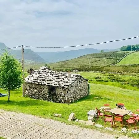 Refugio Castro Valnera *