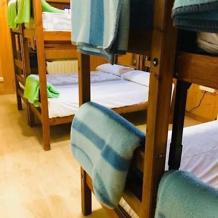 Hostel Refugio Castro Valnera *
